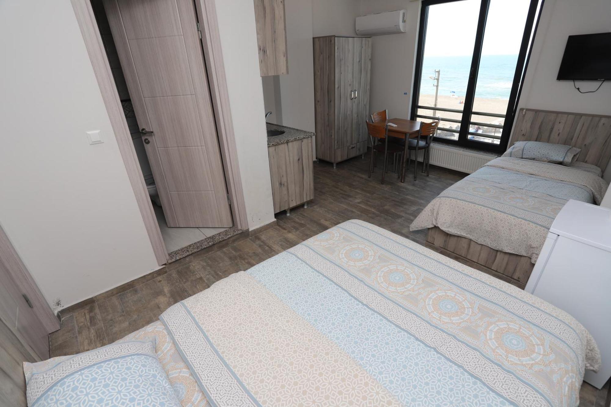 Rueya Pansiyon Apart Otel Yukarı Yukarı Kocaali Екстериор снимка