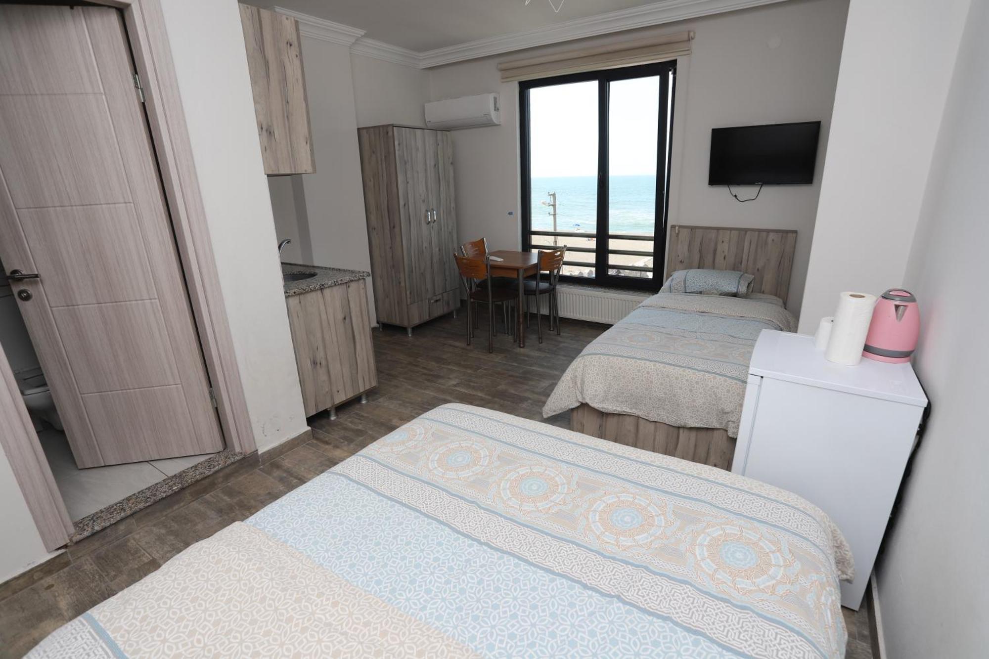 Rueya Pansiyon Apart Otel Yukarı Yukarı Kocaali Екстериор снимка