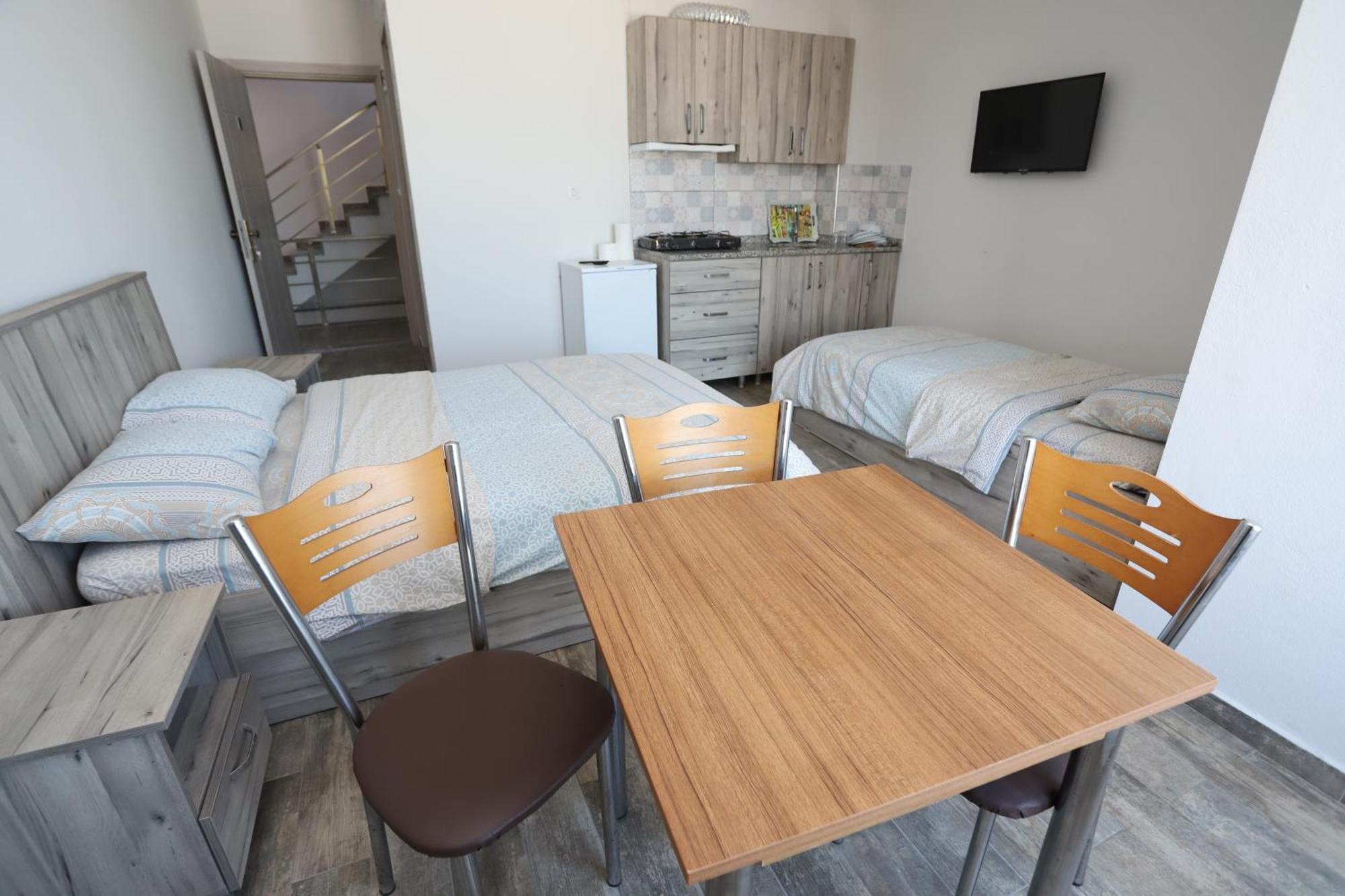 Rueya Pansiyon Apart Otel Yukarı Yukarı Kocaali Екстериор снимка
