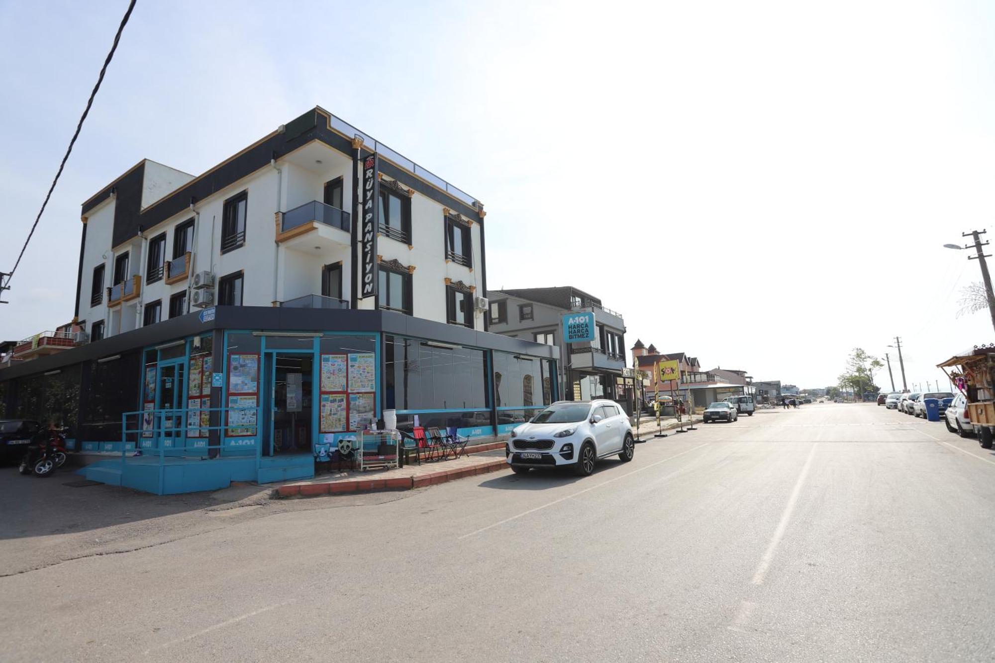 Rueya Pansiyon Apart Otel Yukarı Yukarı Kocaali Екстериор снимка