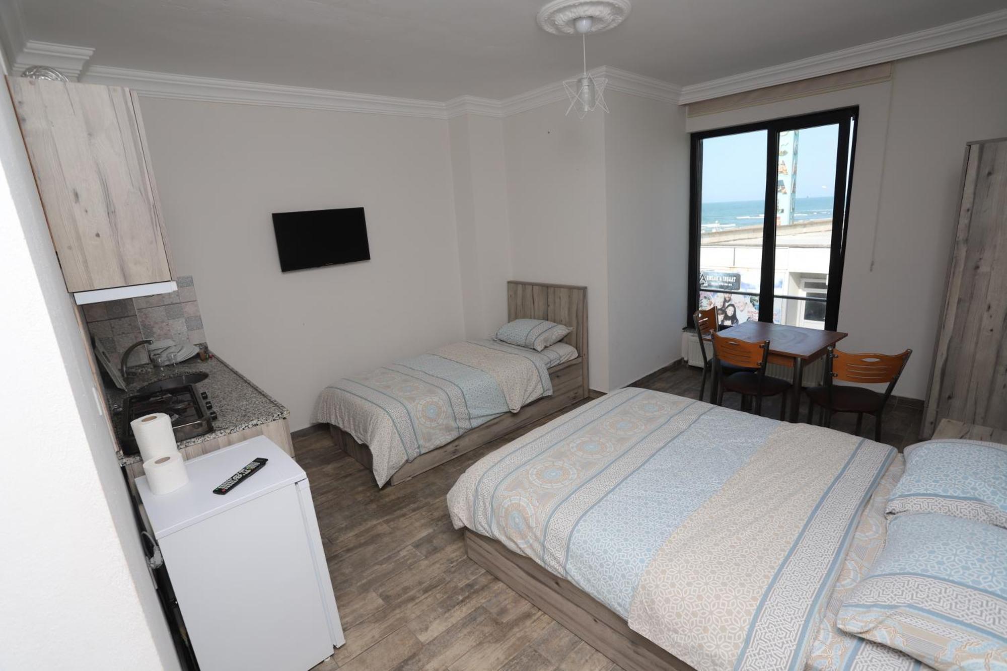 Rueya Pansiyon Apart Otel Yukarı Yukarı Kocaali Екстериор снимка