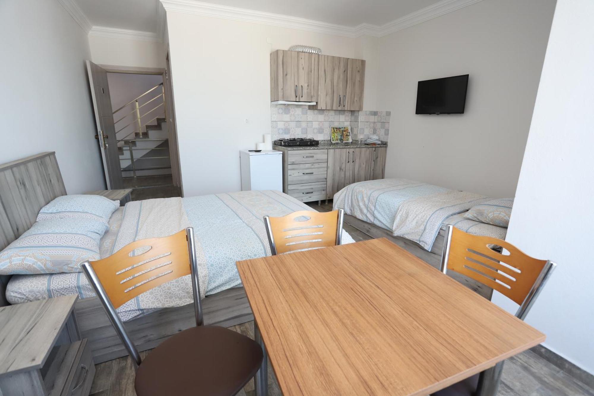 Rueya Pansiyon Apart Otel Yukarı Yukarı Kocaali Екстериор снимка